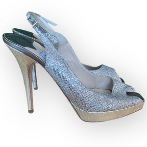J8 Jimmy Choo *Stunning* Heels